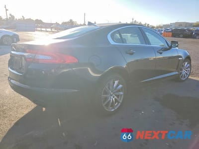 Trzecie zdjęcie samochodu z tyłu: 2013 JAGUAR XF VIN:SAJWA0ES3DPS75278 - miniatura
