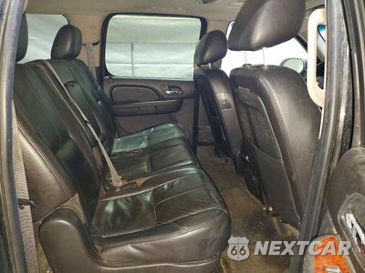 Zdjęcie 11 z 13 samochodu: 2011 CHEVROLET SUBURBAN K1500 LT VIN:1GNSKJE37BR134795 - miniatura