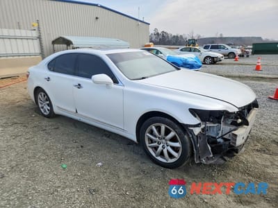 Czwarte zdjęcie samochodu z boku: 2008 LEXUS LS 460 VIN:JTHBL46F885079904 - miniatura