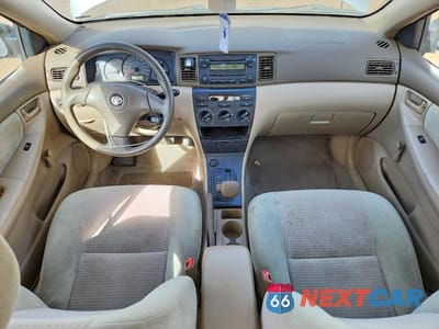 Zdjęcie 8 z 12 samochodu: 2005 TOYOTA COROLLA CE VIN:1NXBR32E95Z400448 - miniatura