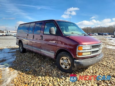 Czwarte zdjęcie samochodu z boku: 1999 CHEV EXPRESS G3500 VIN:1GAHG39R6X1144795 - miniatura