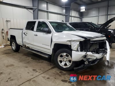 Czwarte zdjęcie samochodu z boku: 2016 CHEVROLET SILVERADO K1500 LTZ VIN:3GCUKSEC0GG238379 - miniatura