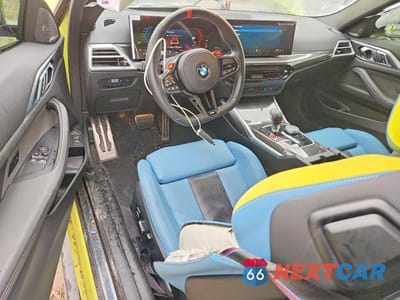 Zdjęcie 8 z 12 samochodu: 2025 BMW M4 COMPETITION VIN:WBS33HK08SCS38673 - miniatura