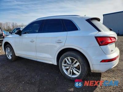 Drugie zdjęcie samochodu z przodu: 2020 AUDI Q5 PREMIUM VIN:WA1ANAFY2L2060776 - miniatura