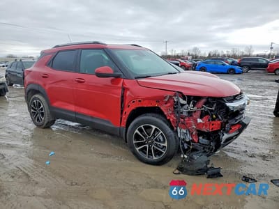 Czwarte zdjęcie samochodu z boku: 2026 CHEVROLET TRAILBLAZER LT VIN:KL79MRSL4TB087494 - miniatura