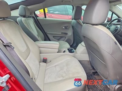Zdjęcie 10 z 12 samochodu: 2013 CHEVROLET VOLT VIN:1G1RD6E40DU123377 - miniatura