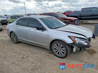 Czwarte zdjęcie samochodu z boku: 2012 HONDA ACCORD EXL VIN:1HGCP2F87CA126809 - miniatura