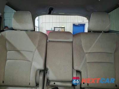 Zdjęcie 10 z 12 samochodu: 2016 HONDA PILOT EX VIN:5FNYF6H31GB057631 - miniatura