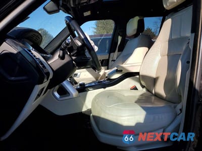 Zdjęcie 7 z 13 samochodu: 2019 LAND ROVER RANGE ROVER SUPERCHARGED VIN:SALGS2RE6KA516372 - miniatura