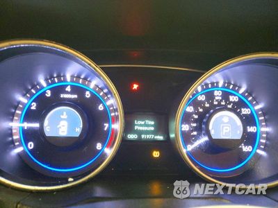 Zdjęcie 9 z 13 samochodu: 2011 HYUNDAI SONATA LIMITED 2.0T VIN:5NPEC4ABXBH208767 - miniatura