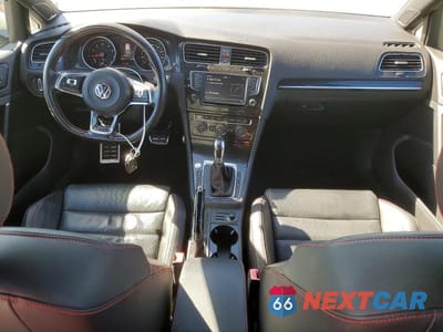 Zdjęcie 8 z 12 samochodu: 2016 VOLKSWAGEN GTI S/SE VIN:3VW447AU2GM060060 - miniatura