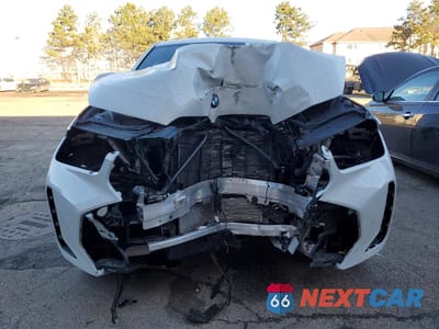 Piąte zdjęcie samochodu w środku: 2026 BMW X6 XDRIVE40I VIN:5UX33EX08T9277372 - miniatura