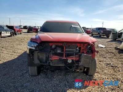 Piąte zdjęcie samochodu w środku: 2024 TOYOTA TUNDRA PLATINUM HV VIN:5TFNC5DB9RX057436 - miniatura