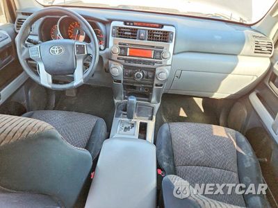 Zdjęcie 8 z 12 samochodu: 2011 TOYOTA 4RUNNER SR5 VIN:JTEZU5JR3B5015499 - miniatura