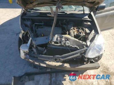 Zdjęcie 11 z 14 samochodu: 2003 TOYOTA ECHO VIN:JTDBT123630271761 - miniatura