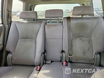 Zdjęcie 10 z 14 samochodu: 2004 TOYOTA HIGHLANDER BASE VIN:JTEDD21A540094239 - miniatura
