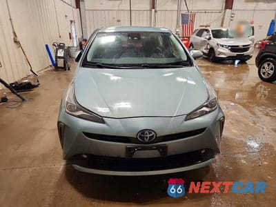 Piąte zdjęcie samochodu w środku: 2020 TOYOTA PRIUS XLE AWD-E VIN:JTDL9RFU0L3015215 - miniatura