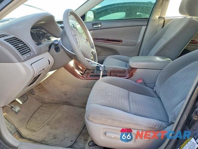 Zdjęcie 7 z 11 samochodu: 2005 TOYOTA CAMRY LE VIN:4T1BE30K75U006841 - miniatura