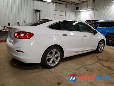 Trzecie zdjęcie samochodu z tyłu: 2017 CHEVROLET CRUZE PREMIER VIN:1G1BF5SM4H7225215 - miniatura