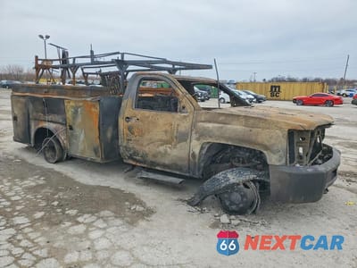 Czwarte zdjęcie samochodu z boku: 2019 CHEVROLET SILVERADO HD UTILITY / SERVICE TRUCK VIN:1GB3KVCG0KF148280 - miniatura