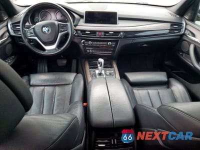 Zdjęcie 8 z 12 samochodu: 2017 BMW X5 SDRIVE35I VIN:5UXKR2C58H0U18981 - miniatura