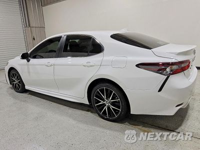 Drugie zdjęcie samochodu z przodu: 2024 TOYOTA CAMRY SE VIN:4T1G11AK2RU232859 - miniatura