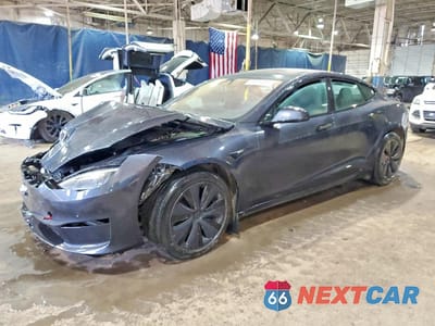 2024 TESLA MODEL S 5YJSA1E50RF542567 - główne zdjęcie licytacji z USA - miniatura