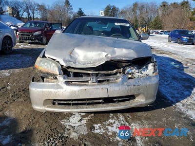 Piąte zdjęcie samochodu w środku: 1998 HONDA ACCORD LX VIN:1HGCG5544WA259970 - miniatura