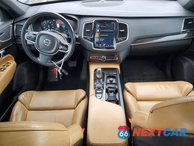 Zdjęcie 8 z 14 samochodu: 2018 VOLVO XC90 T8 VIN:YV4BR0PK2J1385124 - miniatura