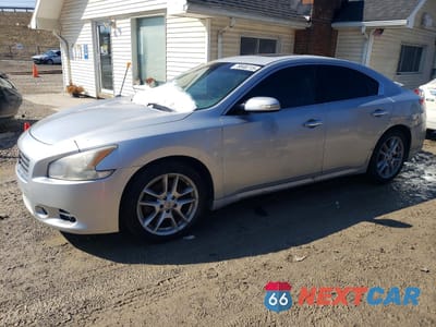 2010 NISSAN MAXIMA 3.5 S 1N4AA5AP6AC821460 - główne zdjęcie licytacji z USA - miniatura