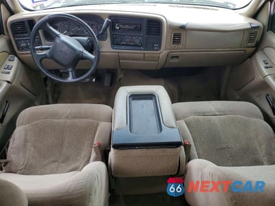 Zdjęcie 8 z 11 samochodu: 2002 CHEVROLET SILVERADO C1500 VIN:2GCEC19V721202410 - miniatura