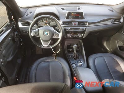 Zdjęcie 8 z 14 samochodu: 2018 BMW X1 SDRIVE28I VIN:WBXHU7C33J5H39220 - miniatura
