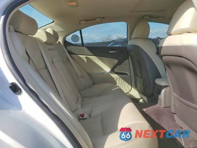 Zdjęcie 10 z 11 samochodu: 2012 LEXUS IS 250 BASE VIN:JTHBF5C25C5180440 - miniatura