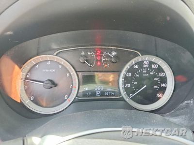 Zdjęcie 9 z 13 samochodu: 2014 NISSAN SENTRA S VIN:3N1AB7AP3EY280743 - miniatura