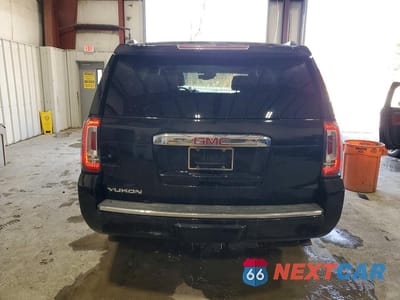 Zdjęcie 6 z 13 samochodu: 2018 GMC YUKON DENALI VIN:1GKS2CKJ8JR352450 - miniatura