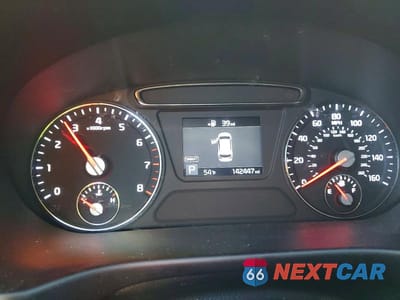 Zdjęcie 9 z 13 samochodu: 2019 KIA SORENTO L VIN:5XYPG4A38KG528585 - miniatura
