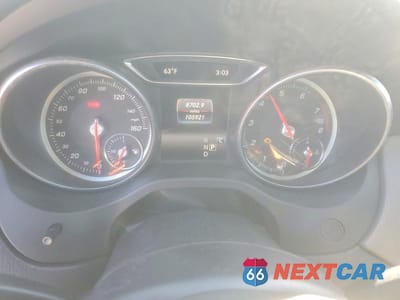 Zdjęcie 9 z 11 samochodu: 2019 MERCEDES-BENZ CLA 250 4MATIC VIN:WDDSJ4GB9KN736726 - miniatura