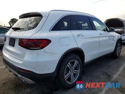 Trzecie zdjęcie samochodu z tyłu: 2021 MERCEDES-BENZ GLC 300 VIN:W1N0G8DB0MV265282 - miniatura
