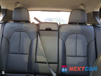 Zdjęcie 10 z 13 samochodu: 2025 VOLVO XC40 PLUS VIN:YV4L12UC4S2514254 - miniatura