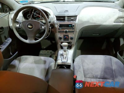 Zdjęcie 8 z 12 samochodu: 2008 CHEVROLET MALIBU 1LT VIN:1G1ZH57B484189883 - miniatura