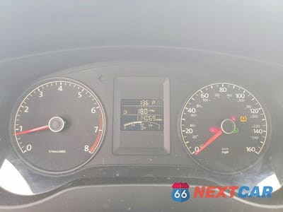 Zdjęcie 9 z 12 samochodu: 2014 VOLKSWAGEN JETTA BASE VIN:3VW2K7AJ0EM254716 - miniatura