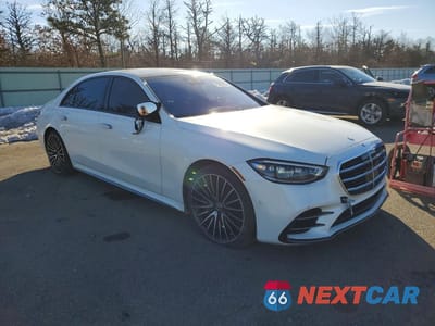 Czwarte zdjęcie samochodu z boku: 2023 MERCEDES-BENZ S 580 4MATIC VIN:W1K6G7GB7PA201586 - miniatura
