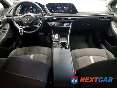 Zdjęcie 8 z 11 samochodu: 2022 HYUNDAI SONATA HYBRID VIN:KMHL34JJ8NA038110 - miniatura