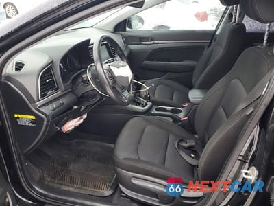 Zdjęcie 7 z 12 samochodu: 2017 HYUNDAI ELANTRA SE VIN:KMHD84LF4HU276232 - miniatura