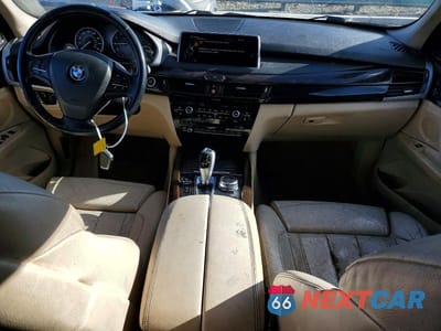 Zdjęcie 8 z 12 samochodu: 2014 BMW X5 SDRIVE35I VIN:5UXKR2C50E0H33935 - miniatura