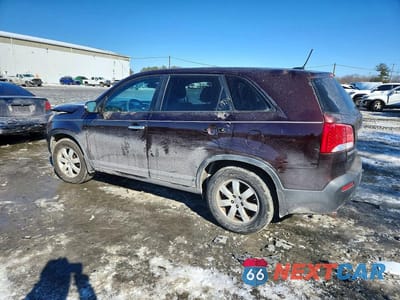Drugie zdjęcie samochodu z przodu: 2012 KIA SORENTO LX VIN:5XYKT3A12CG306057 - miniatura