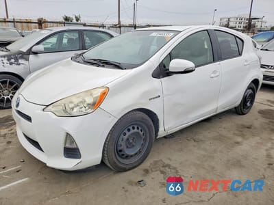 2013 TOYOTA PRIUS C JTDKDTB33D1528718 - główne zdjęcie licytacji z USA - miniatura