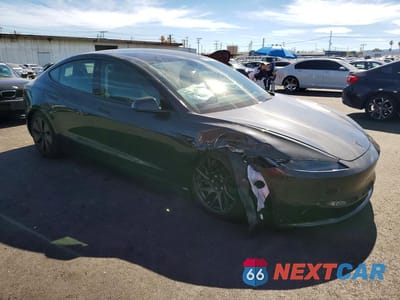 Czwarte zdjęcie samochodu z boku: 2026 TESLA MODEL 3 VIN:5YJ3E1EA1TF123785 - miniatura