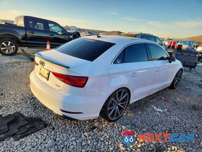 Trzecie zdjęcie samochodu z tyłu: 2019 AUDI A3 PREMIUM VIN:WAUBEGFF4K1020020 - miniatura