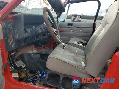 Zdjęcie 7 z 12 samochodu: 1993 JEEP WRANGLER / YJ S VIN:1J4FY19P6PP206492 - miniatura